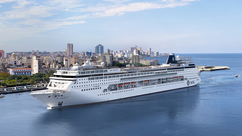 MSC Armonia בכניסה למיאמי. צילום MSC