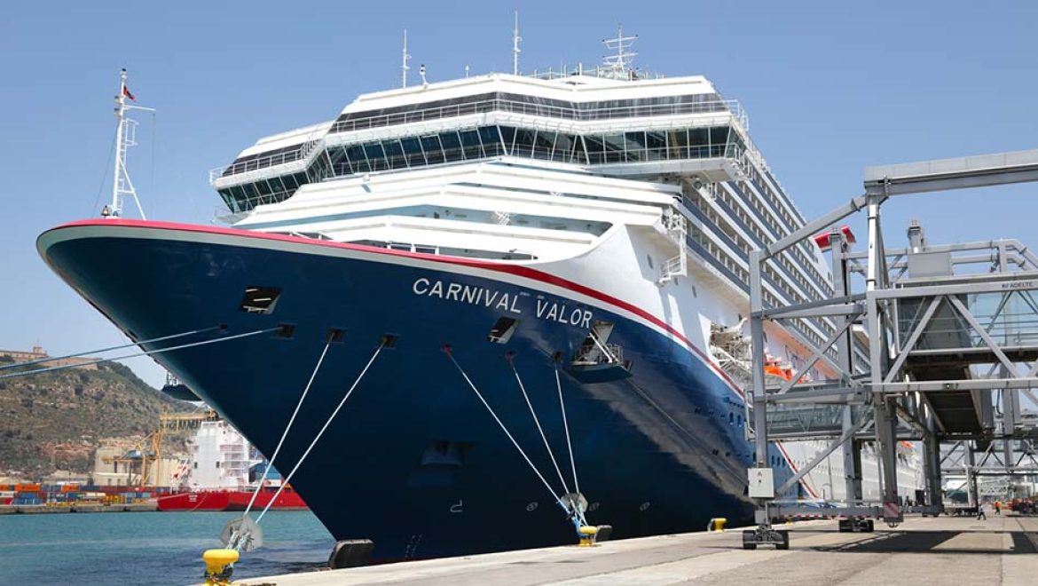 חוזרת בגדול: Carnival Valor מפליגה לעידן חדש של חוויית שייט