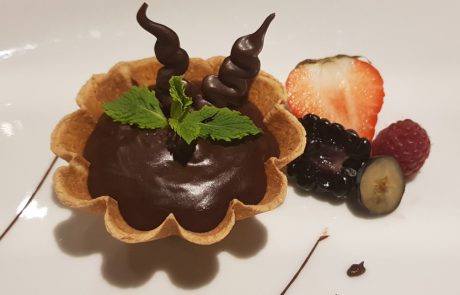 חדש ב- Azamara ולפני ההפלגה: הזמנה מוקדמת לארוחות ולספא