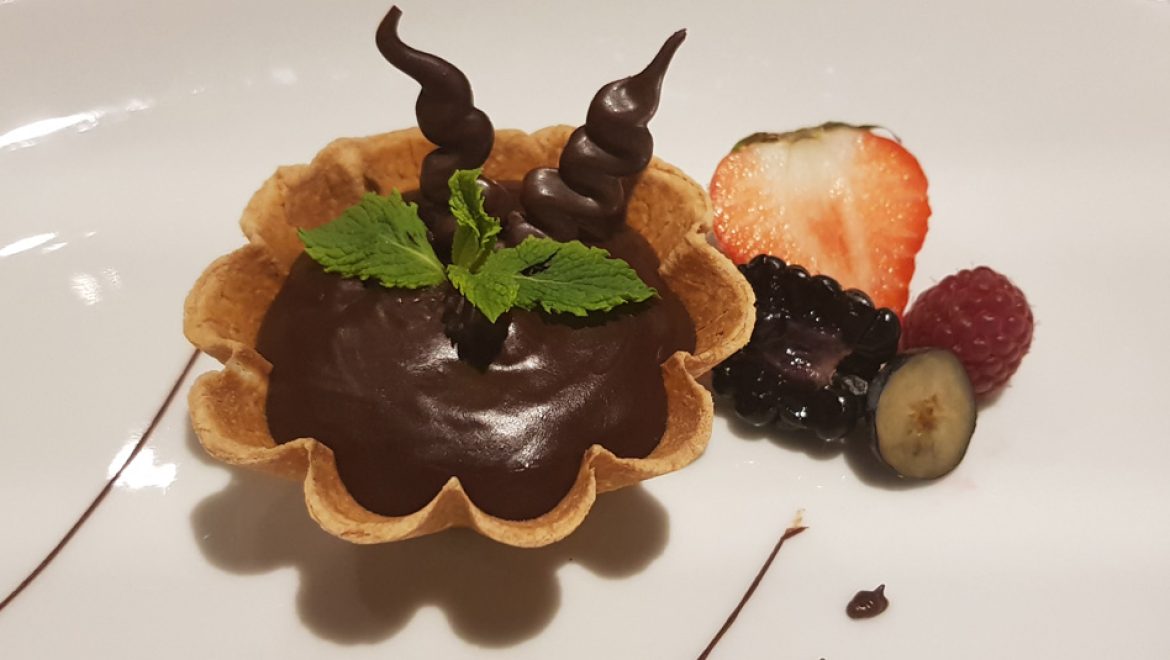 חדש ב- Azamara ולפני ההפלגה: הזמנה מוקדמת לארוחות ולספא