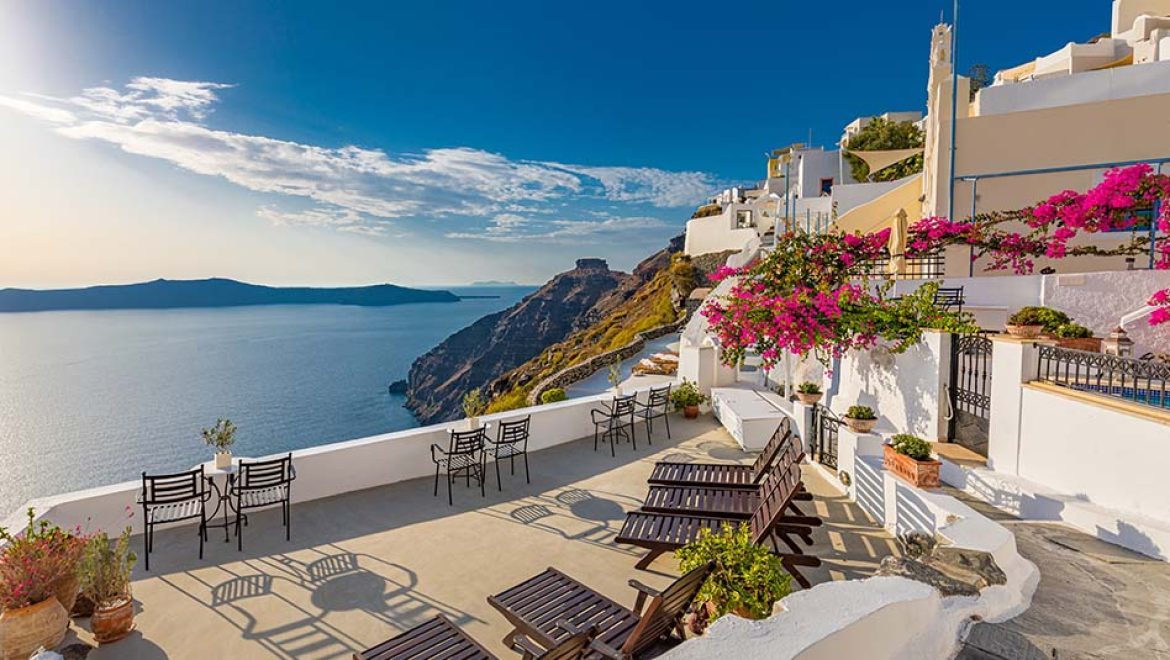 סנטוריני נלחמת: קו אדום לתוכנית רויאל קריביאן למועדון חוף פרטי