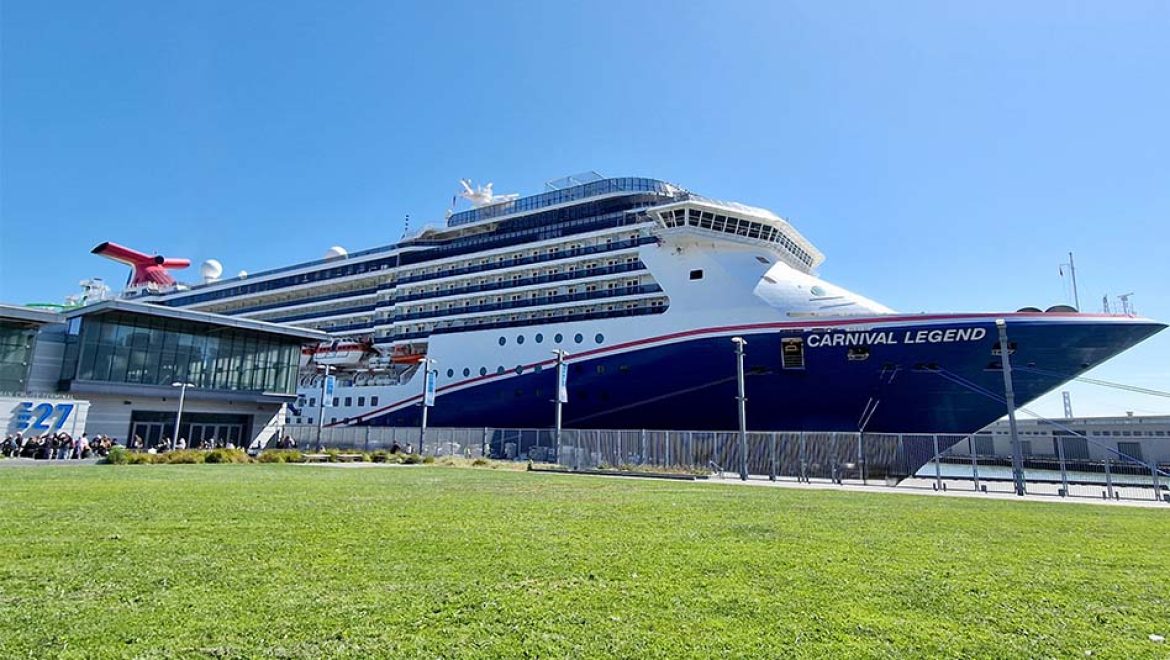 Carnival Legend עוגנת בסן פרנסיסקו. צילום קרניבל Carnival Legend בסן פרנסיסקו: עונת השייט הראשונה יוצאת לדרך