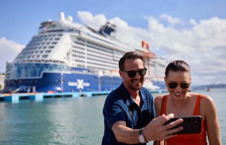 Celebrity Apex יוצאת לדרך מפורט קנברל: עונת בכורה יוקרתית