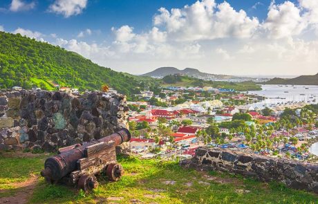 הנוסעת שנעדרה בסנט מארטן – נמצאה בשלום לאחר מבצע חיפוש
