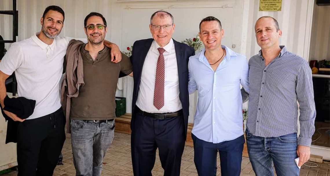 משנת מבחן למנוע צמיחה: גולדן טורס מסכמת שנה ואופק ל- 2026